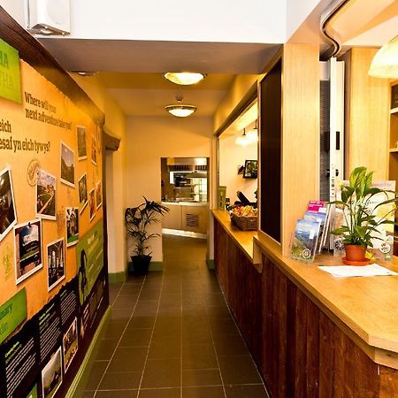Yha Snowdon Pen-Y-Pass Hostel Ланберис Екстериор снимка