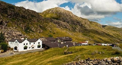 Yha Snowdon Pen-Y-Pass Hostel Ланберис Екстериор снимка